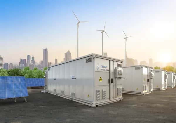 Elektrotechnische Batterietechnik-Schulung bis 1500 V DC (nach VDE/EN/IEC)